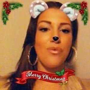 Meet your Posher, Christena